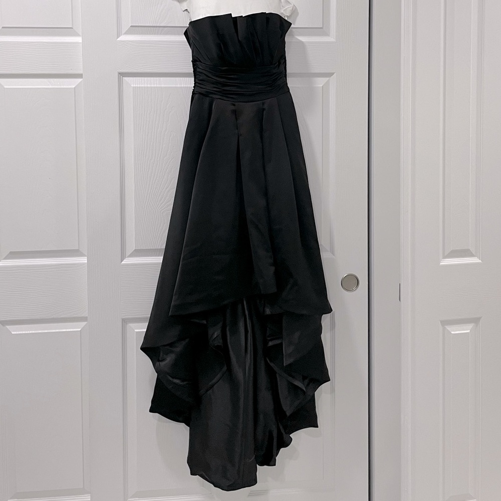 White House Black Market Gown